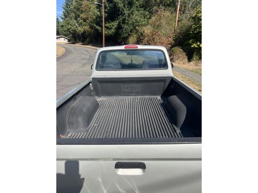 2000 Toyota Tacoma Base