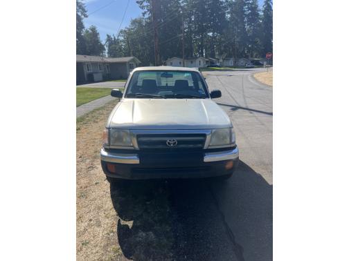 2000 Toyota Tacoma Base