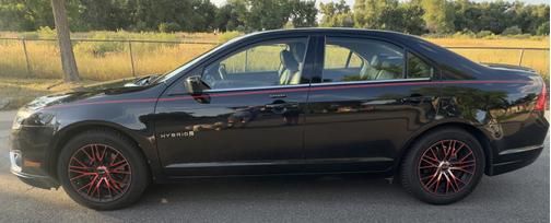 2010 Ford Fusion Hybrid Base