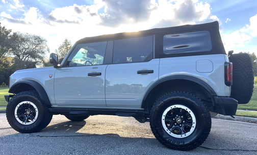 2022 Ford Bronco Badlands Advanced