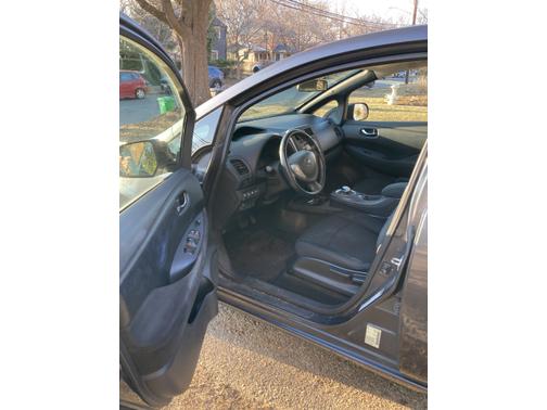 2013 Nissan Leaf S