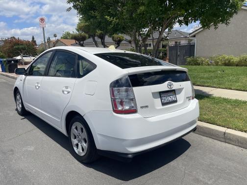 2005 Toyota Prius Base