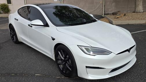 White 2022 Tesla Model S Plaid