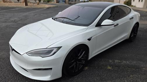 White 2022 Tesla Model S Plaid