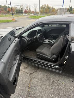 Black 2018 Dodge Challenger SXT