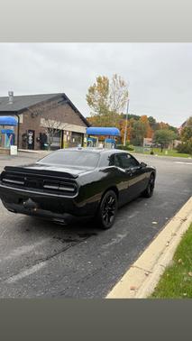 Black 2018 Dodge Challenger SXT