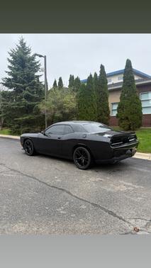 Black 2018 Dodge Challenger SXT