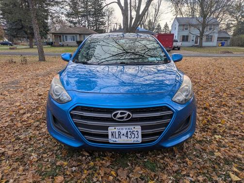2017 Hyundai Elantra GT Base