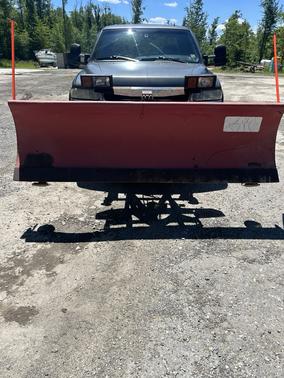 Gray 2001 Chevrolet Silverado 2500 LT H/D Crew Cab