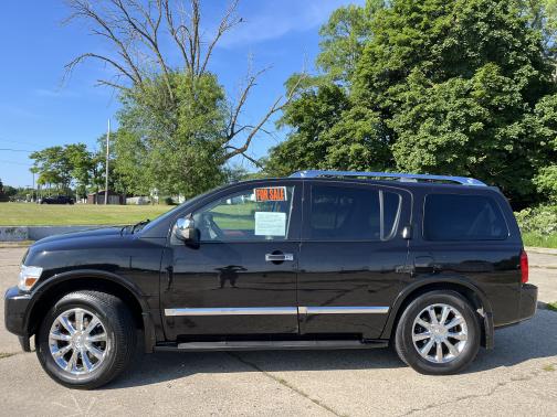 2010 INFINITI QX56 Base