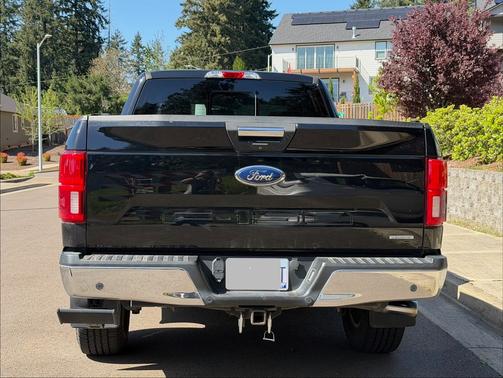 Black 2018 Ford F-150 XLT