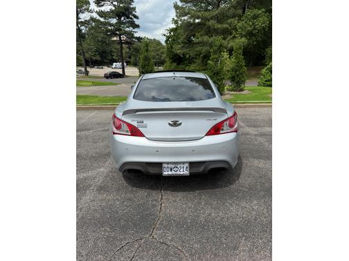 2010 Hyundai Genesis Coupe 3.8 Grand Touring