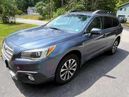 Blue 2016 Subaru Outback 3.6R Limited