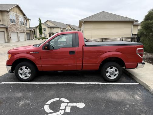 Red 2010 Ford F-150 XLT