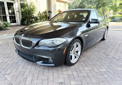 Gray 2013 BMW 535 i