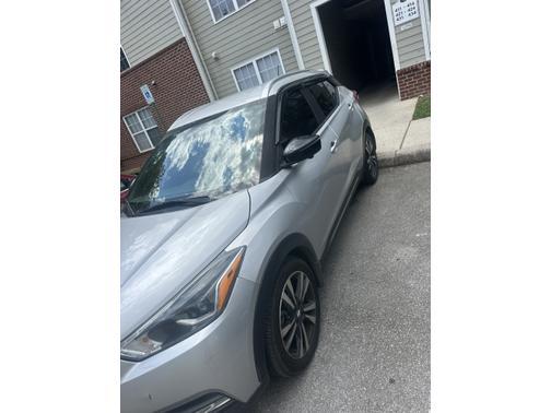2019 Nissan Kicks SR