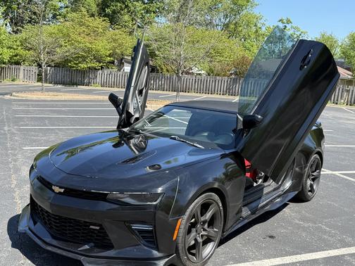 Black 2017 Chevrolet Camaro 1SS