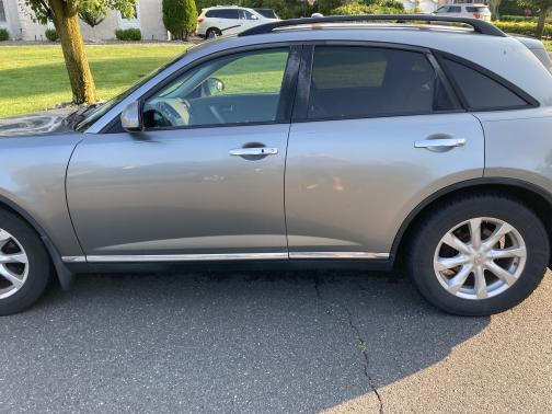 2006 INFINITI FX35 Base