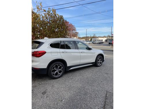 Photo 1 of 9 of 2019 BMW X1 xDrive28i