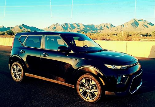Black 2021 Kia Soul S
