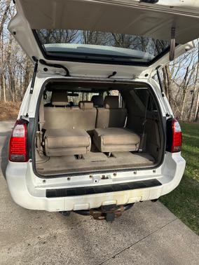 White 2007 Toyota 4Runner SR5