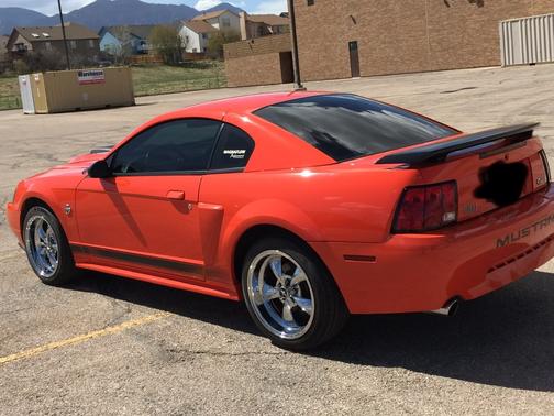 2004 Ford Mustang Mach I