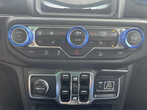 Black 2019 Jeep Wrangler Unlimited Sahara
