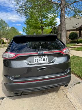 Gray 2018 Ford Edge SE