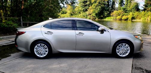 2015 Lexus ES 350 Base