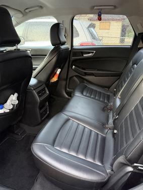 Silver 2023 Ford Edge SEL