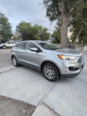 Silver 2023 Ford Edge SEL