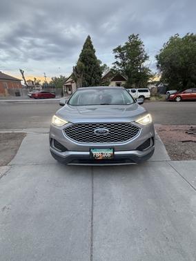 Silver 2023 Ford Edge SEL