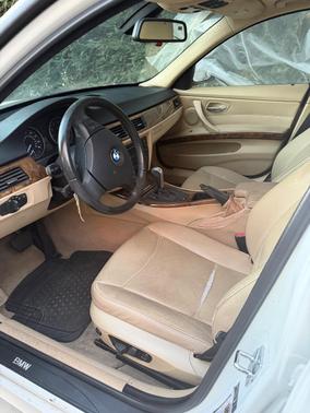 White 2006 BMW 325 i