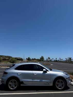 Silver 2015 Porsche Macan Macan Turbo