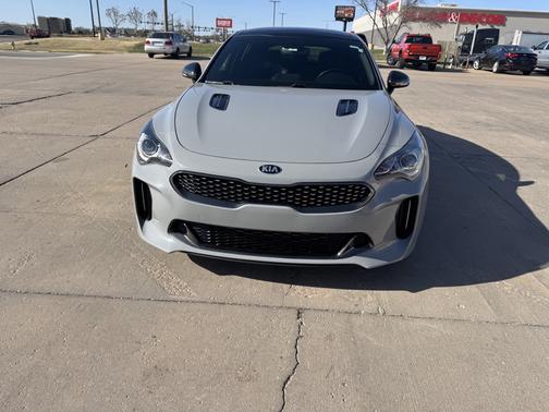 2021 Kia Stinger GT-Line