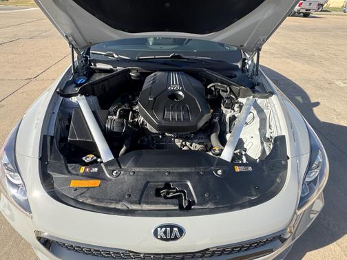 2021 Kia Stinger GT-Line