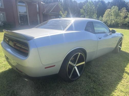 Silver 2019 Dodge Challenger R/T