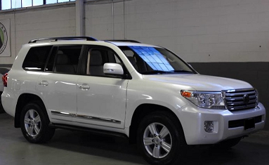 2013 Toyota Land Cruiser Base