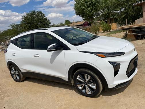 2023 Chevrolet Bolt EUV LT