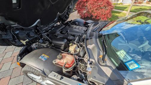 Gray 2007 Saturn Sky Base