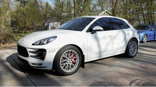 2015 Porsche Macan Turbo