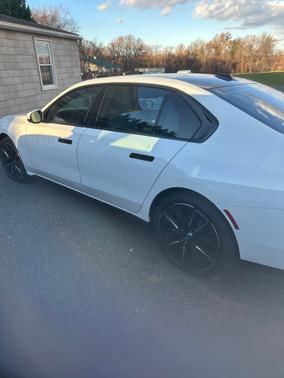 2024 BMW 760 i xDrive