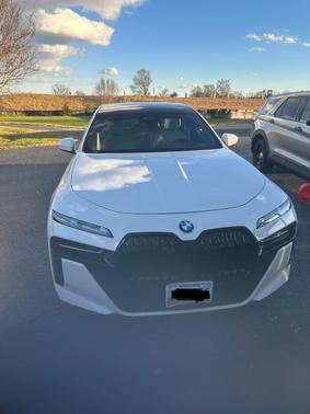 2024 BMW 760 i xDrive