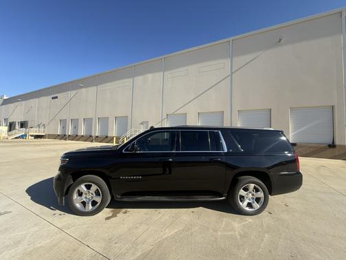 Black 2015 Chevrolet Suburban 1500 LT