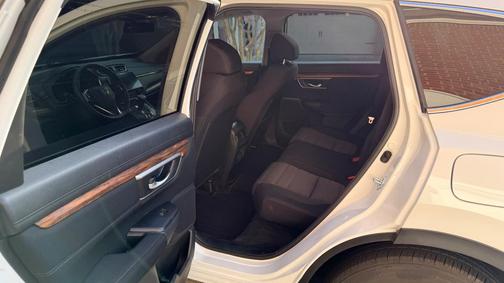 White 2022 Honda CR-V EX