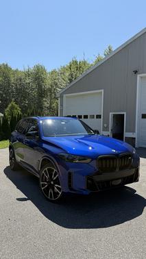 2025 BMW X5 M60i