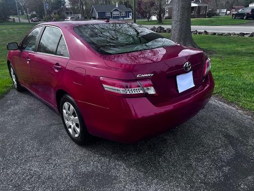 2011 Toyota Camry LE