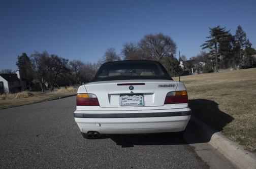White 1997 BMW 328 iC