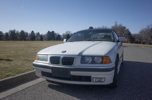 White 1997 BMW 328 iC