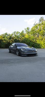 2023 Tesla Model S Plaid